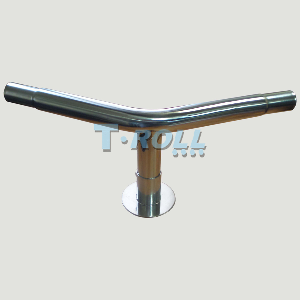 Отбойник от тележек поворотный 135